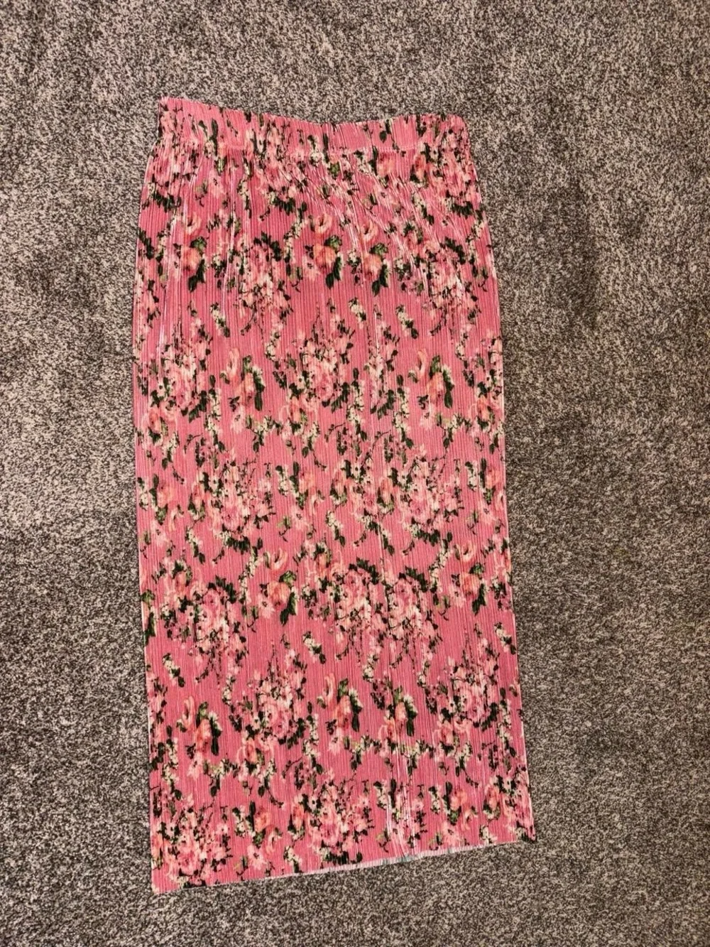 Y2K maxi skirt with whimsical floral design
